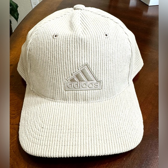 Premium Sport 5-Panel Structured Medium Crown Adjustable Fit Snapback Hat unisex - Picture 10 of 11